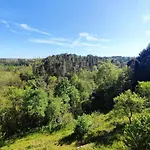 Clede Lovee Dans La Foret Et Sa Riviere アパート *